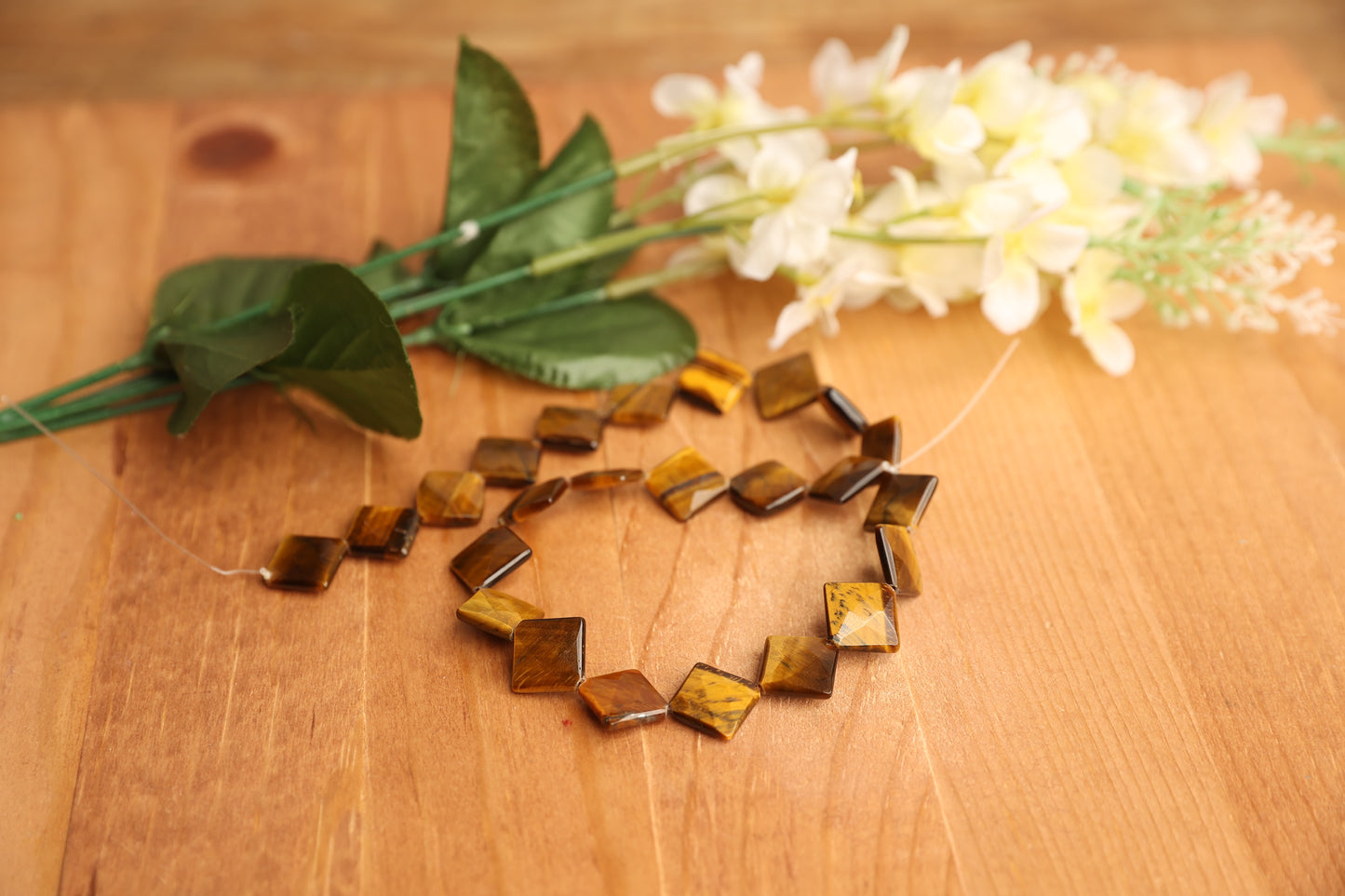 Tiger Eye Faceted Diamond 14mm