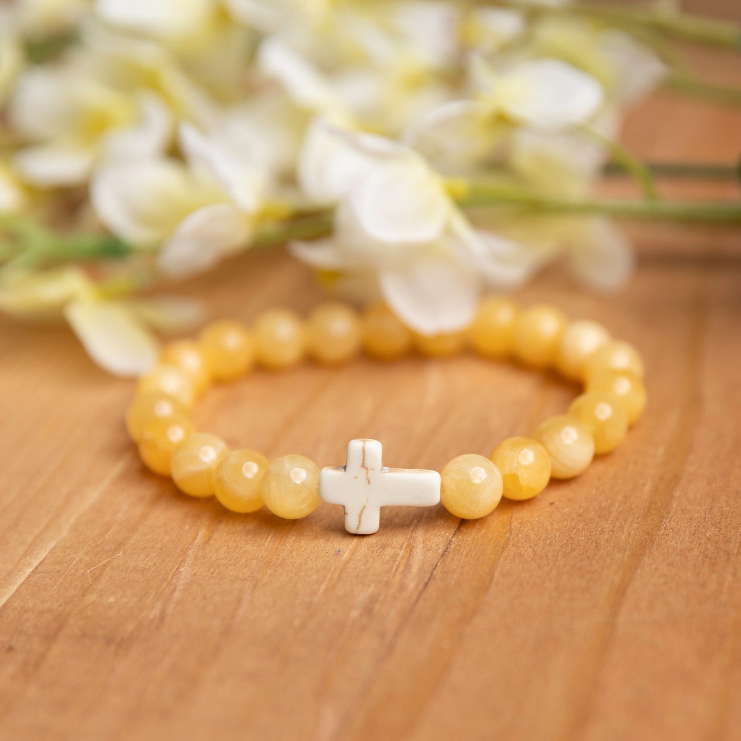 Lemon Jade Gemstone Bracelet with Howlite Cross – Joy & Positivity