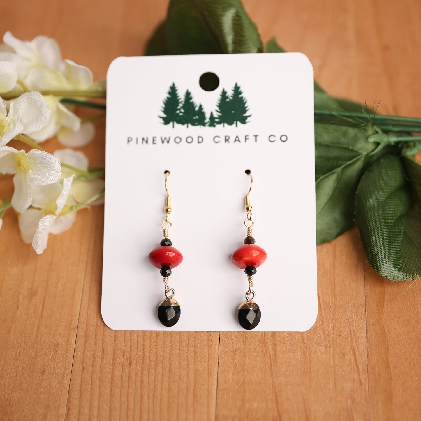 Red Dyed Howlite and Onyx Teardrop