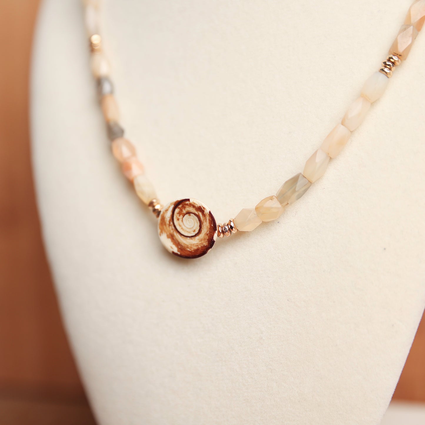 Moonstone & Sea Shell Necklace