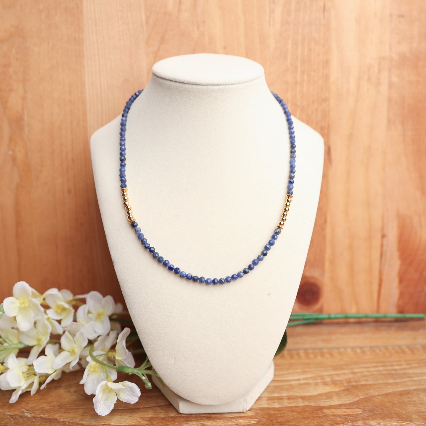 Sapphire & Gold Neckalce