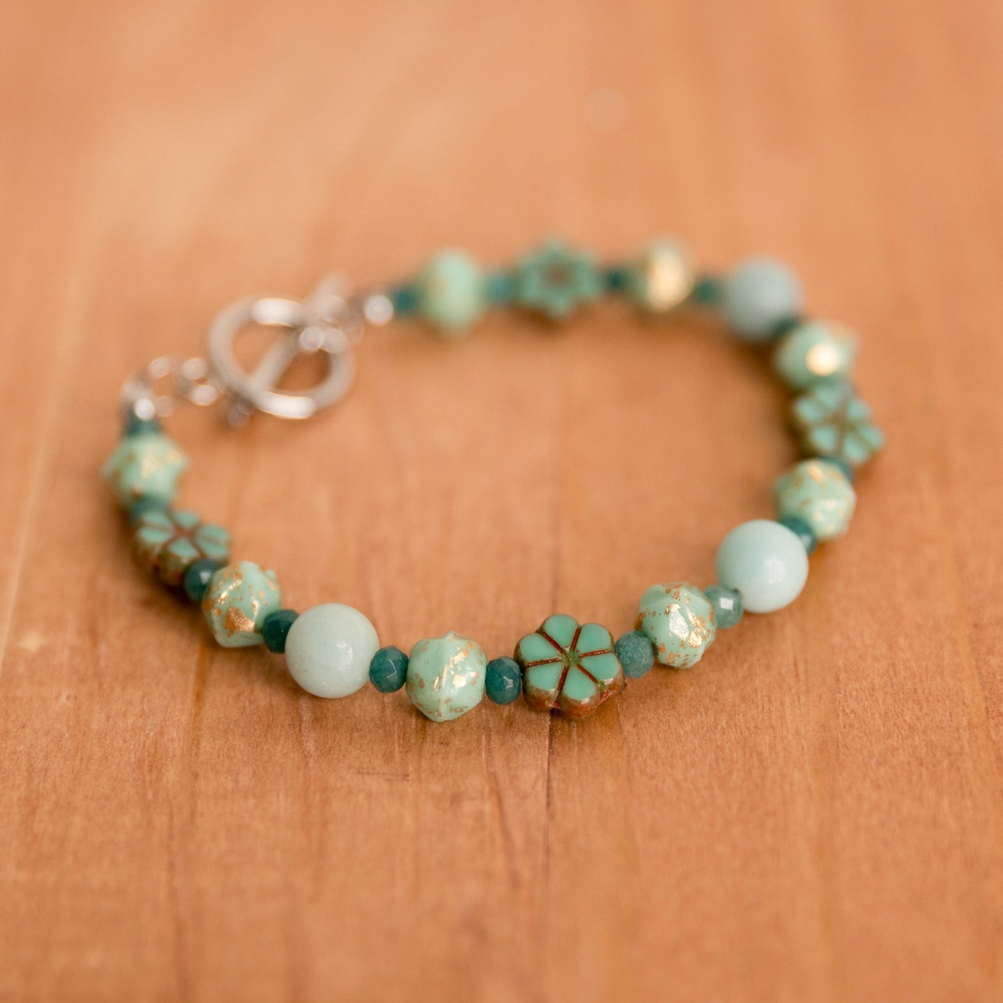 Czech Glass, Dyed Jade and Amazonite bracelet - 7 inch